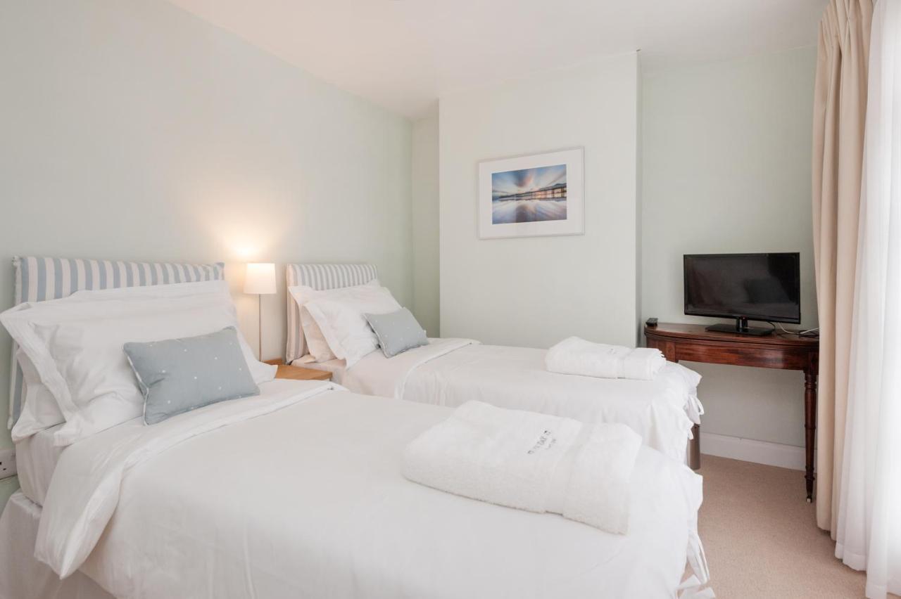 Sea Breeze Cottage With Parking By Myholidaylet Brighton Exterior photo